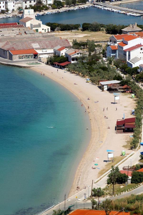 Seaside Apartments With A Swimming Pool Pag - 6412 Pag Town Εξωτερικό φωτογραφία