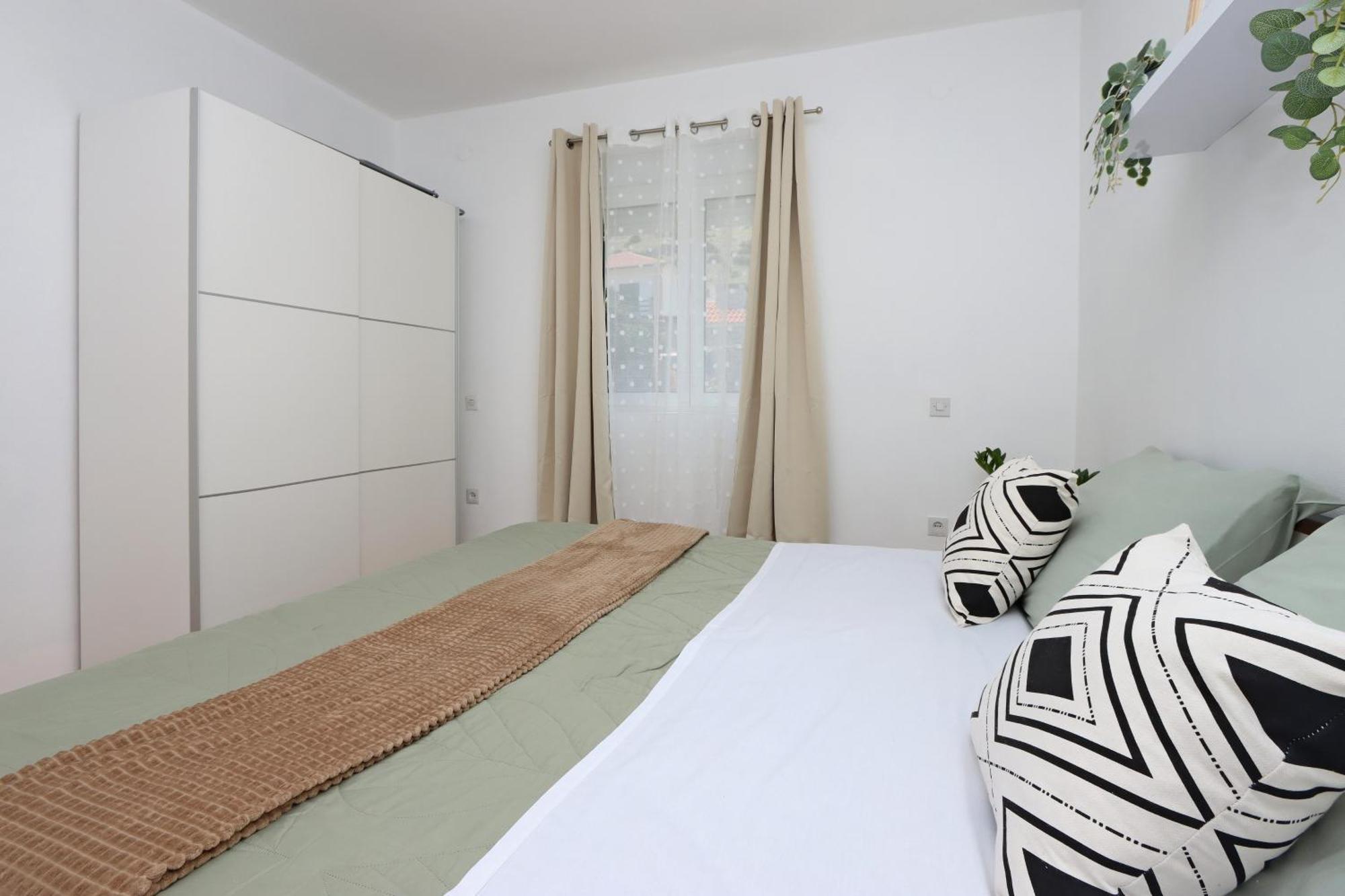 Seaside Apartments With A Swimming Pool Pag - 6412 Pag Town Δωμάτιο φωτογραφία