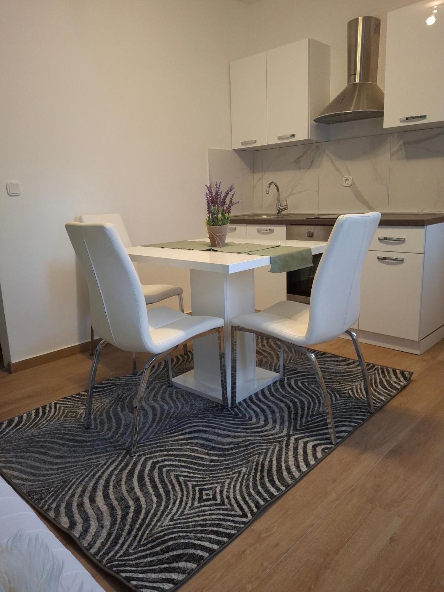 Seaside Apartments With A Swimming Pool Pag - 6412 Pag Town Εξωτερικό φωτογραφία